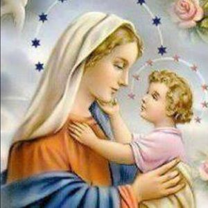 Meet your Posher, Muna